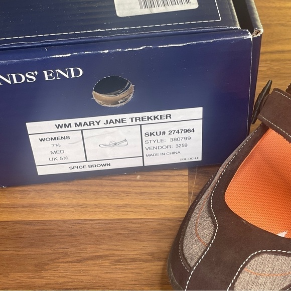 Lands' End Brown MaryJane Trekker 7.5 Comfort Casual - Picture 2 of 7